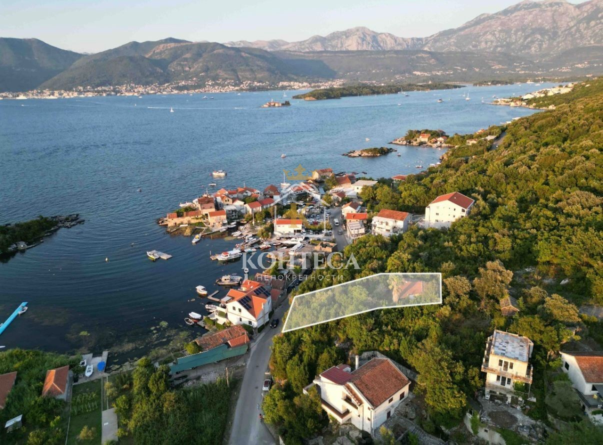 Ekskluzivna ponuda - plac Bjelila sa pogledom na more!